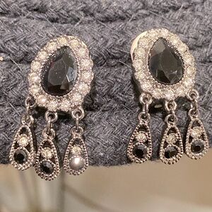 ANTIQUE SWAROVSKI earring